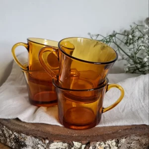Lot de 4 tasses à expresso en verre ambré