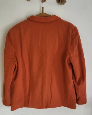 manteau orange façon veste en laine