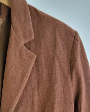 manteau marron façon veste en laine et cachemire