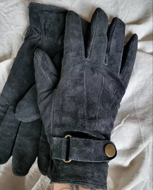 gants noirs suédine