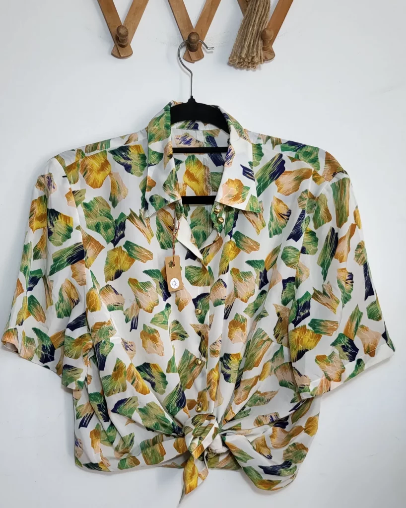 Chemise vintage fluide à motif T.36 à 44